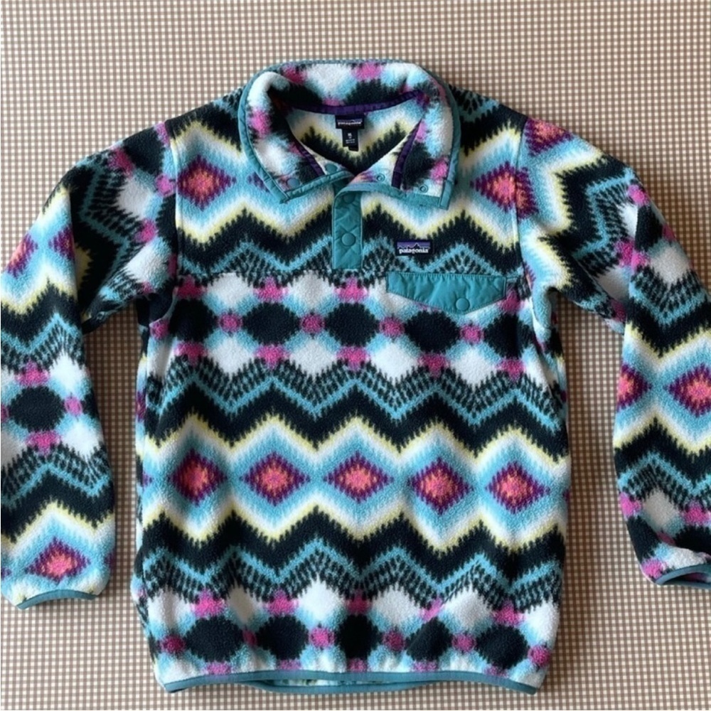 Patagonia Synchilla Snap-T tribal print fleece pullover.
Size XL. 14 years - Picture 3 of 15